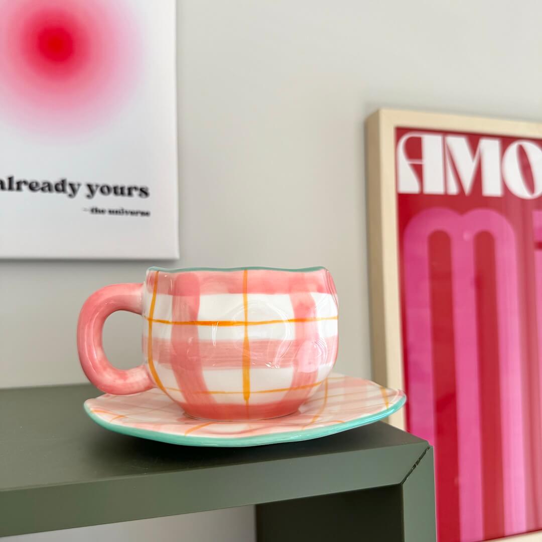 Flora Vintage Tea Cups Set